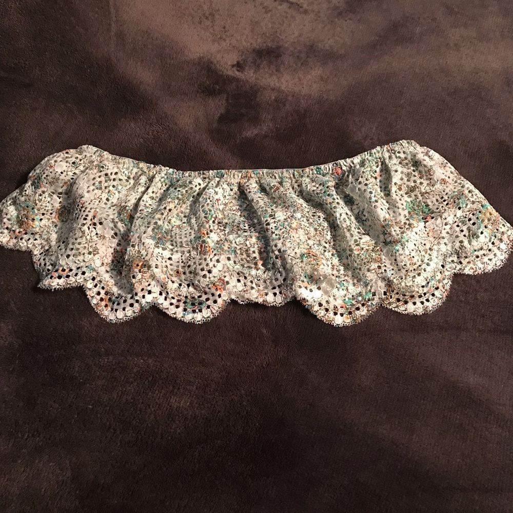 VS Bralette Size Large